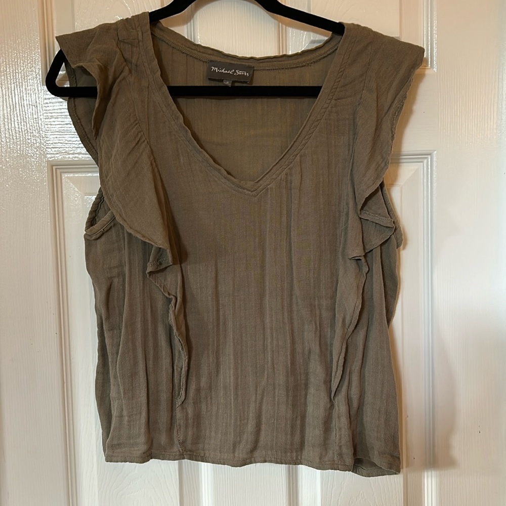 Michael Kors ruffle sleeve top, Vinette hundred percent cotton size medium NWT